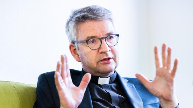 Mainz: Bischof setzt auf Dialog: Tür zu AfD-Wählern nicht schließen