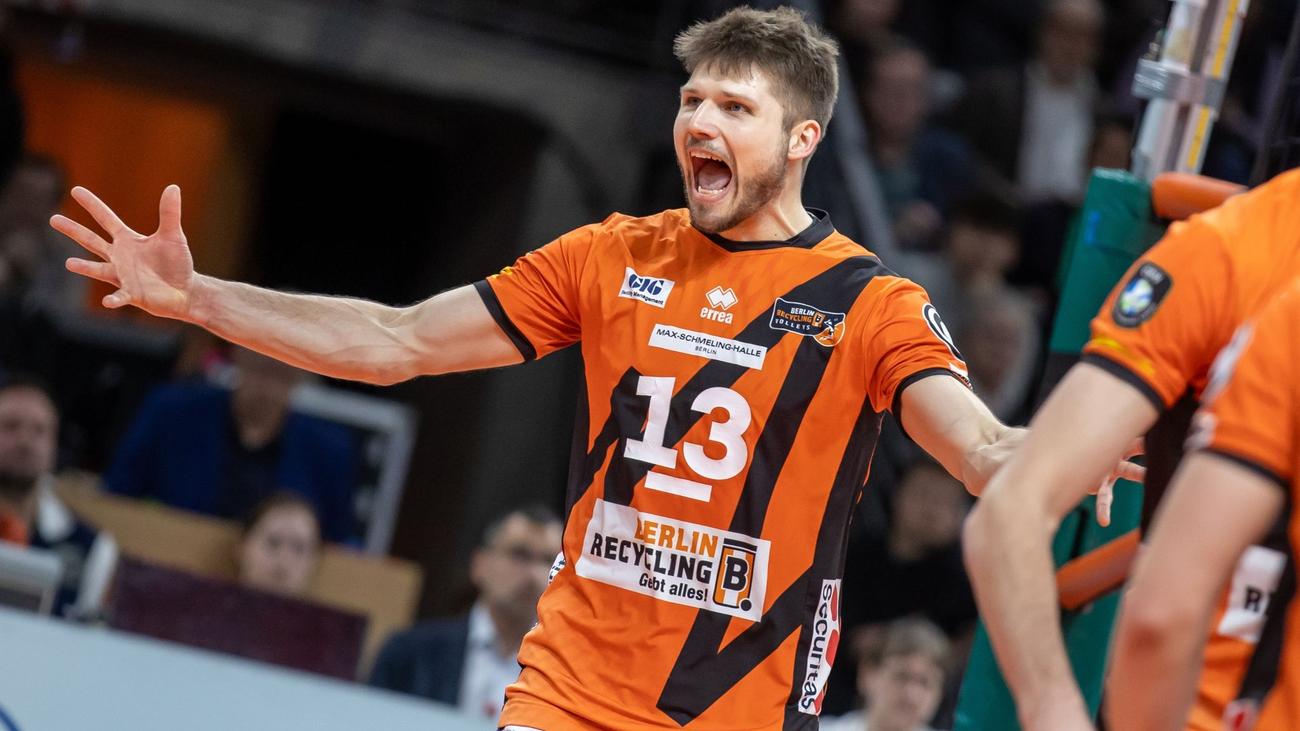 Berlin Volleys Face Uphill Battle in Volleyball Champions League Quarter-Final Second Leg against Itas Trentino