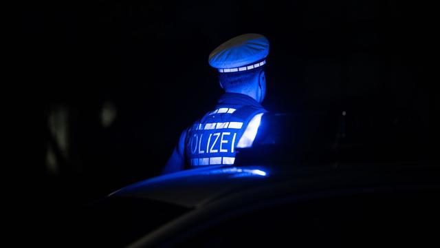 Karlsruhe: Vier Verletzte bei Zusammenstoß zweier Autos