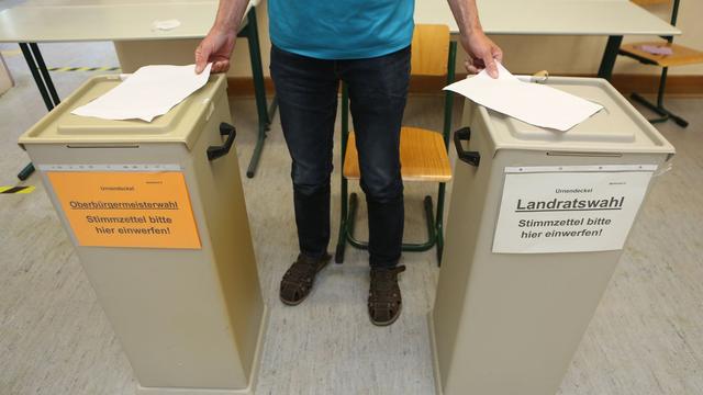 Kommunen: Mehr als 20.000 Wahlhelfer im Land benötigt