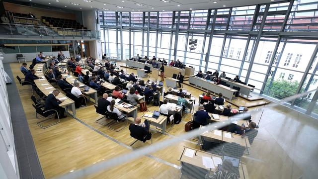 Landtag: Anteil weiblicher Abgeordneter im Landtag gesunken