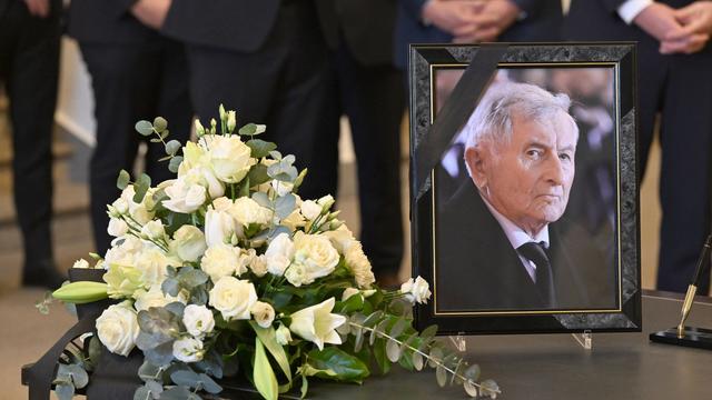 Landtag: Trauerstaatsakt würdigt Lebenswerk von Alois Glück