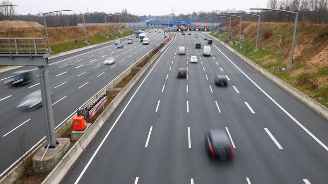 Verkehr: Asphalt auf A7 wird repariert: Richtung Hannover gesperrt