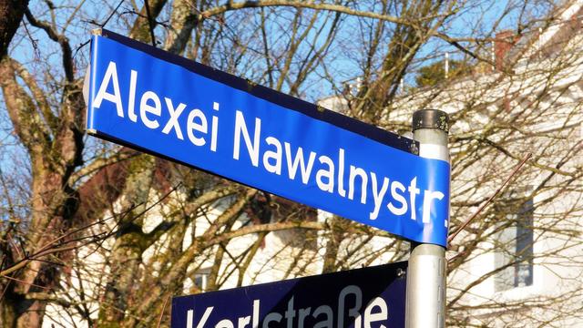 Justiz: Unbekannte benennen Hamburger Straße in Nawalnystraße um