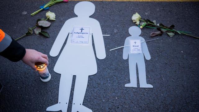 Potsdamer Platz: Mutter und Kind sterben nach schwerem Verkehrsunfall