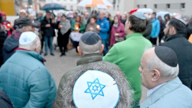 Extremismus: Antisemitisch motivierte Straftaten fast verdoppelt