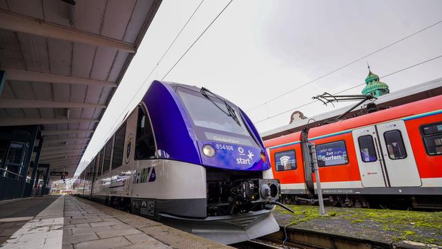 Bahn: Wasserstoffzug-Krise: Kostenlos fahren mit der Taunusbahn