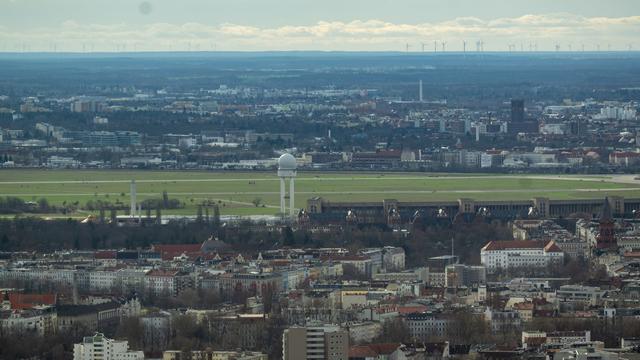 Tempelhof: T-Feld: Grüne kritisieren Pläne zur Flüchtlingsunterbringung
