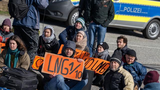 Klima: Letzte Generation demonstriert auf Rügen gegen LNG-Terminal