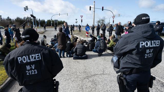 Klima: Letzte Generation demonstriert auf Rügen gegen LNG-Terminal