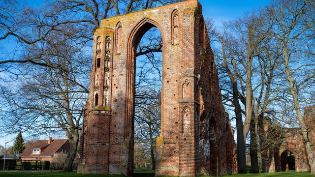 Gesellschaft: Klosterruine Eldena in Greifswald wird Trauort