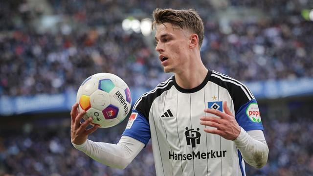 2. Bundesliga: Hamburger SV verlängert mit Linksverteidiger Miro Muheim