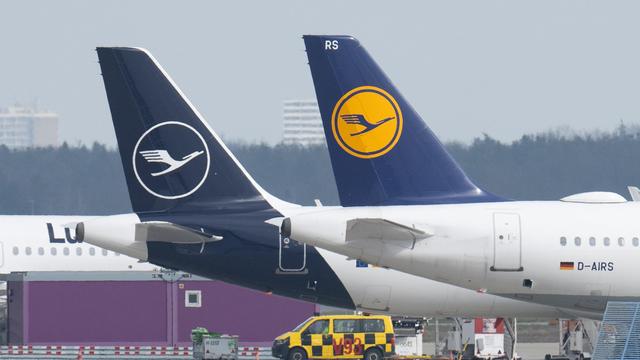 Tarifkonflikt: Lufthansa: Urabstimmung über unbefristete Streiks gestartet