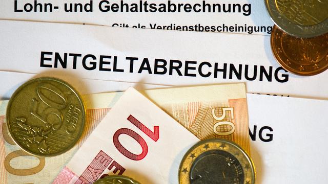 Einkommen: Sachsen haben trotz Inflation etwas mehr Geld in der Tasche