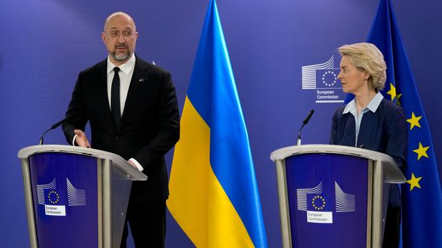 Russische Invasion: EU zahlt Ukraine erstmals Geld aus neuem Hilfsprogramm aus