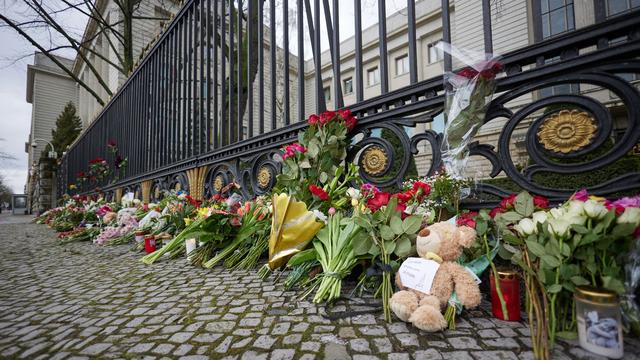 Terrorismus: Blumen als Zeichen des Mitgefühls nach Anschlag nahe Moskau
