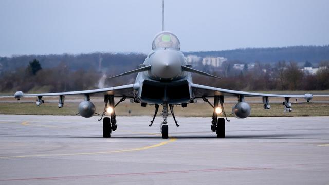 Kampfjet: Eurofighter nach Reparatur in Stuttgart wieder in Bayern