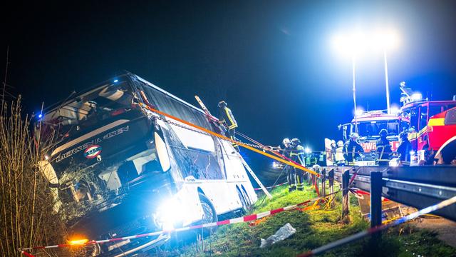 Verkehrsunfall: Erneut schweres Busunglück: Mehr als 20 Verletzte in NRW