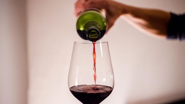 Getränke: Konsum und Absatz von Wein in Frankreich gehen zurück