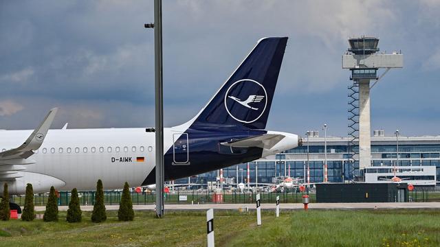 Luftverkehr: Lufthansa kämpft mit IT-Problemen