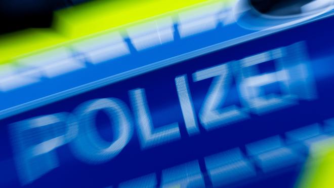 Gewaltdelikt: Ein Einsatzwagen der Polizei.