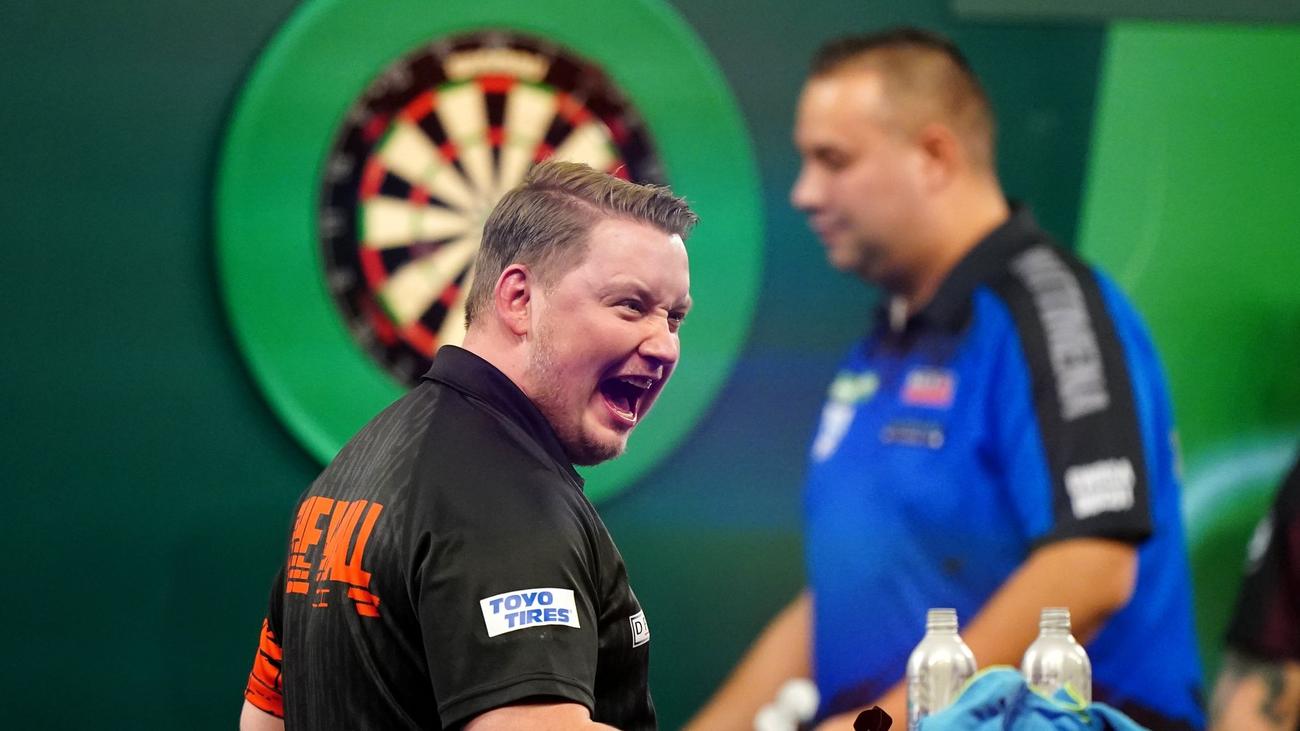 Darts European Tour DartsProfi Schindler holt überraschend Titel in