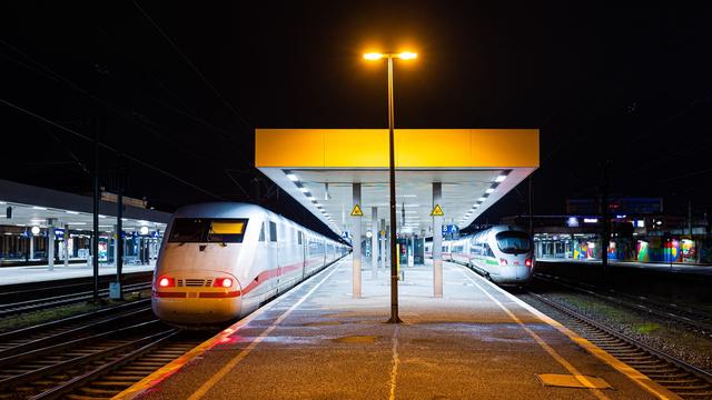 Sturmschäden: Unwetter: Bahnverkehr in Mitteldeutschland eingeschränkt