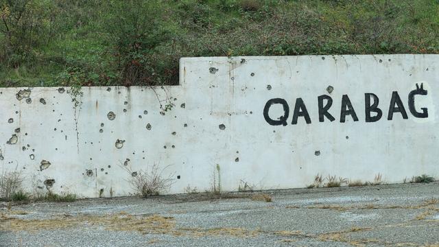 Konflikte: Kreml bestätigt Truppenabzug aus Karabach im Kaukasus