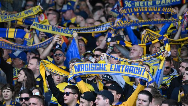 2. Bundesliga: Braunschweig verpflichtet Max Marie vom FC St. Pauli II ...