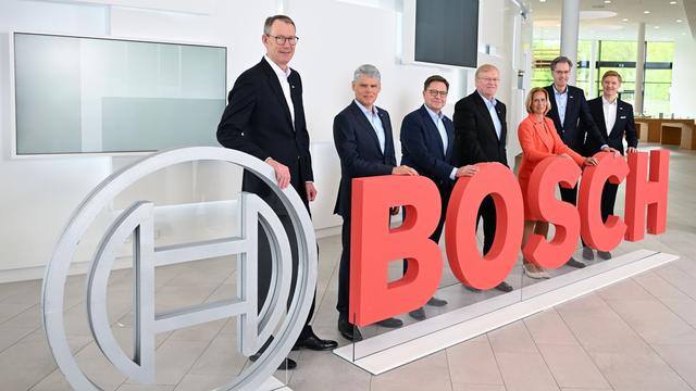 Auto: Schwächelnde Weltwirtschaft trübt den Ausblick bei Bosch