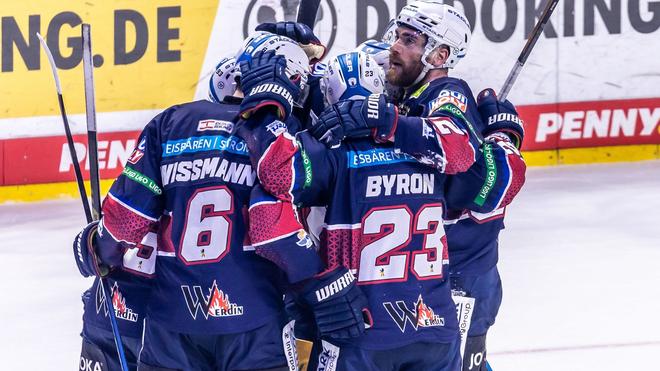 Eishockey: Die Eisbären konnten die Serie gegen Bremerhaven ausgleichen.