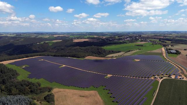Energie: Landesweit größter Solarpark eröffnet