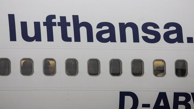 Luftverkehr: Lufthansa stellt Flüge nach Israel vorübergehend ein