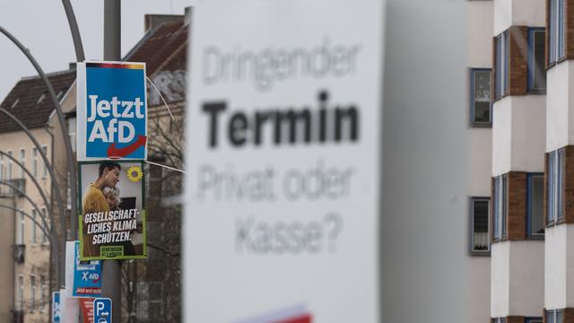 Politik: Parteien wollen zur Europawahl 100.000 Plakate aufhängen