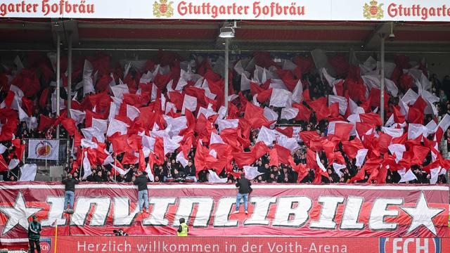 Bundesliga: Spiel in Heidenheim: Buttersäure-Gestank im Leipzig-Block