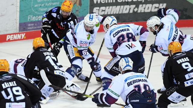 Eishockey: Berlin führt nach Krimi in Bremerhaven im DEL-Finale mit 2:1