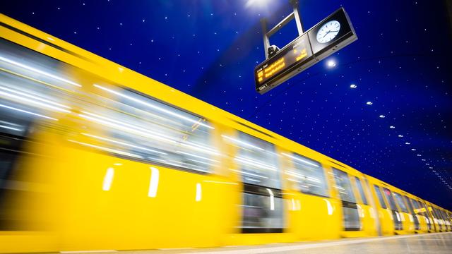 Verkehr: BVG: Mitnahme von E-Tretrollern ab 1. Mai verboten