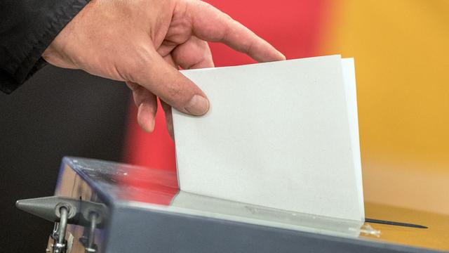 Bundestag: Neues Wahlrecht: Verfassungskonform oder nicht?