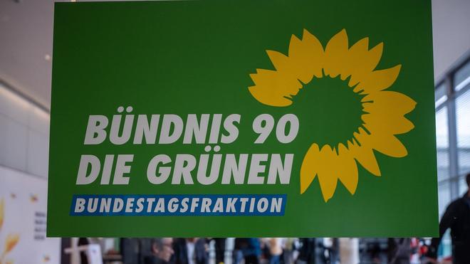 Parteien: Das Logo der Fraktion von Bündnis90/Die Grünen im Deutschen Bundestag.
