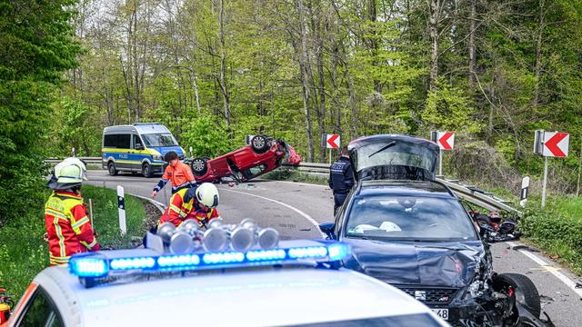 Essingen: Motorradfahrer bei Unfall lebensgefährlich verletzt
