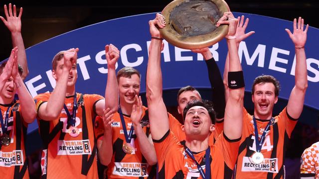 Volleyball: Showdown in Berlin: Volleys holen vor 8500 Fans den Titel