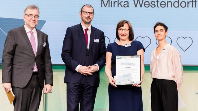 Bildung: Lehrer aus Sachsen-Anhalt bei Bundeswettbewerb ausgezeichnet
