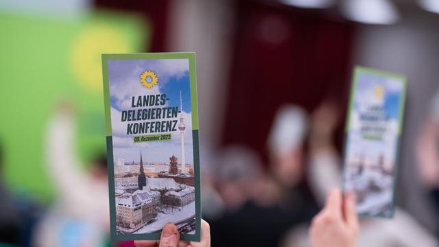 Berlin: Grüne beraten auf Parteitag über Stärkung der Demokratie