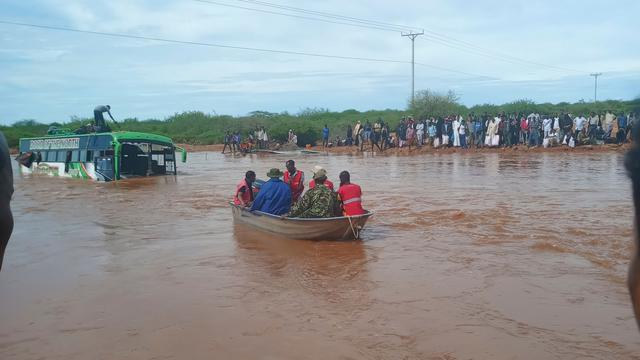 Schwere Regenfälle: Kenia ordnet Evakuierung rund um vollgelaufene Staudämme an
