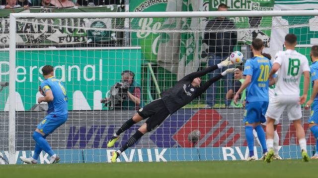 2. Bundesliga: Braunschweig erkämpft in Fürth Punkt in Unterzahl
