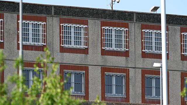 Neubrandenburg: Bald zum Verkauf: Sorge um Ex-Stasi-Haftanstalt