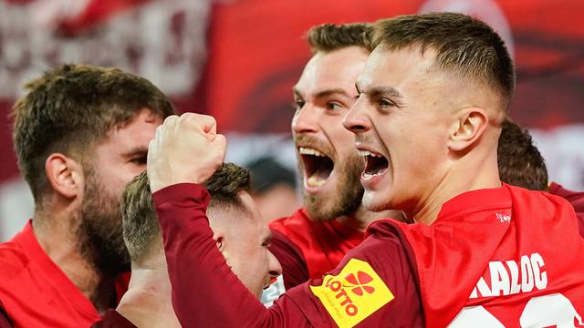 Fußball: 1. FC Kaiserslautern bindet Kaloc langfristig