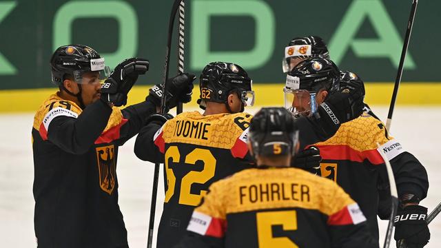 Eishockey-WM: Überzeugendes DEB-Team auf Viertelfinal-Kurs