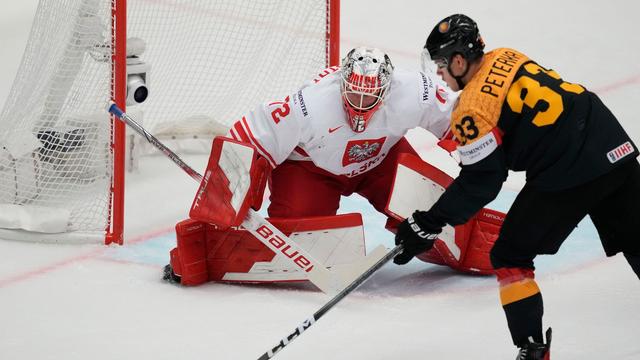 Eishockey-WM: Erschüttert, aber gewonnen: DEB-Team vor dem Einzug ins Viertelfinale