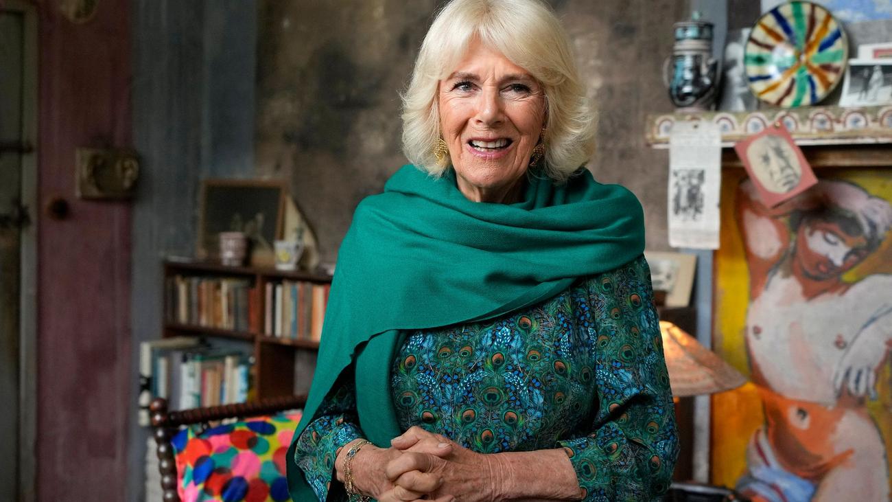 Britische Royals Königin Camilla über ihre erste Lektüre für